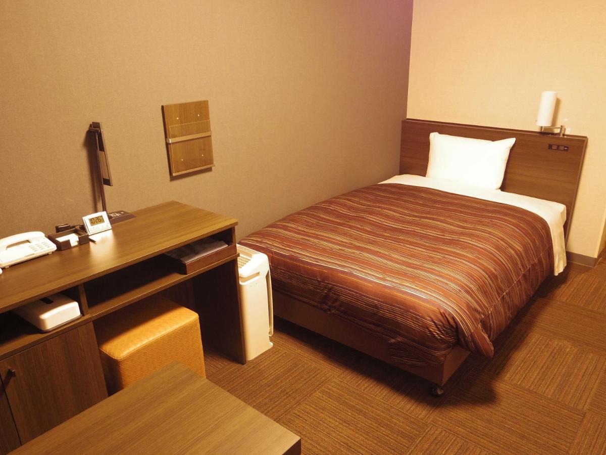 Hotel Route-Inn Kumamoto Ekimae Экстерьер фото