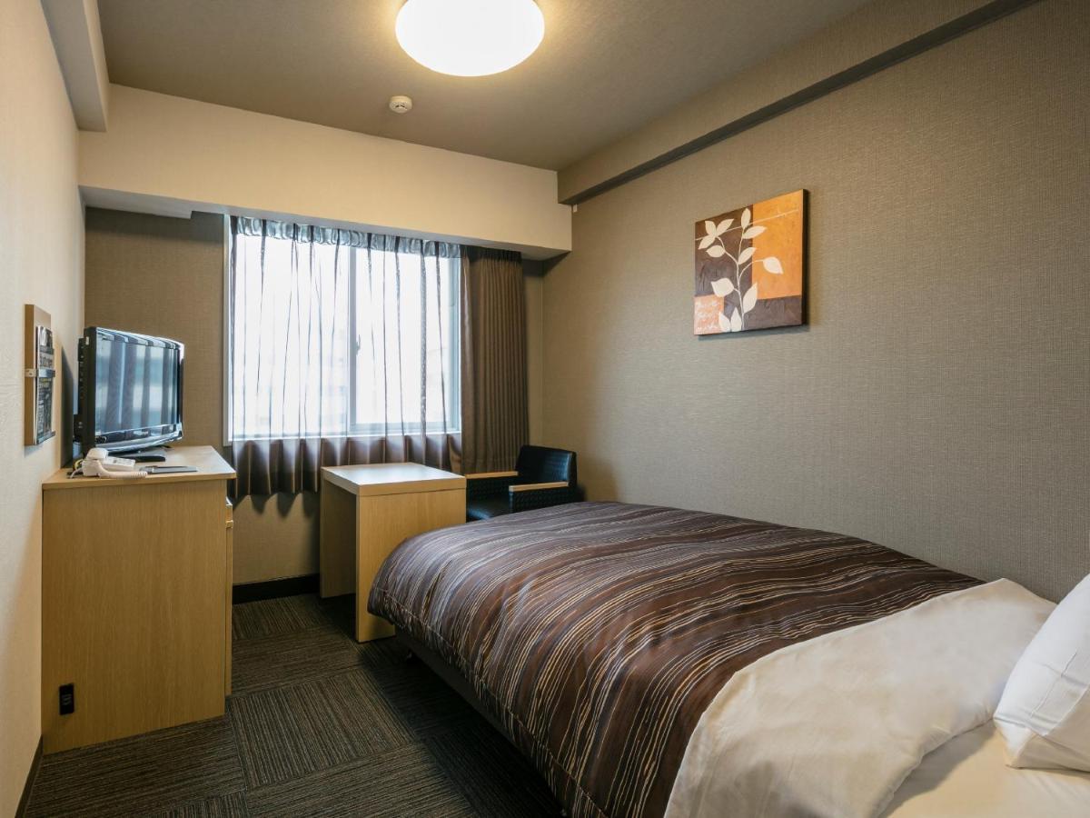 Hotel Route-Inn Kumamoto Ekimae Экстерьер фото