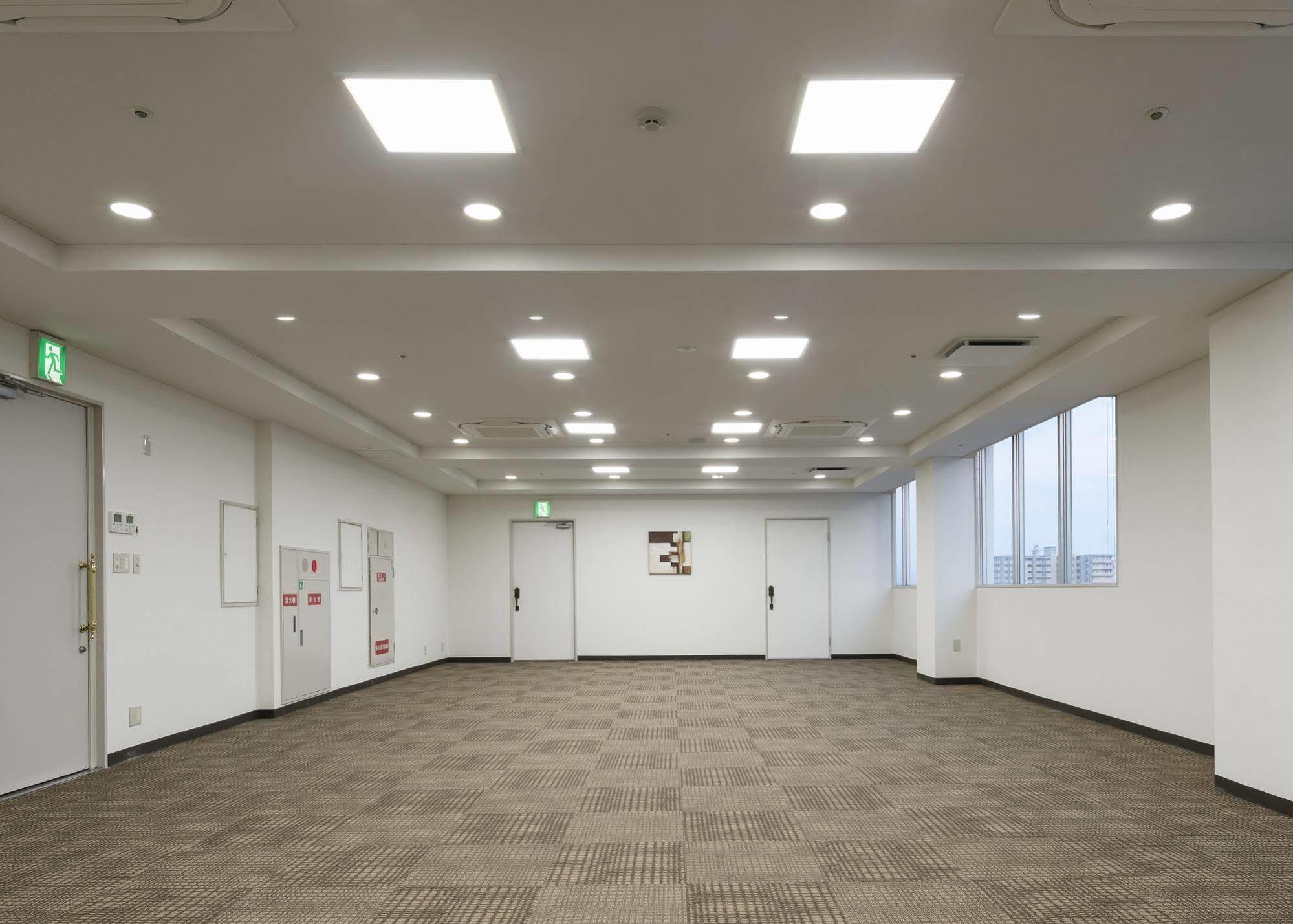 Hotel Route-Inn Kumamoto Ekimae Экстерьер фото