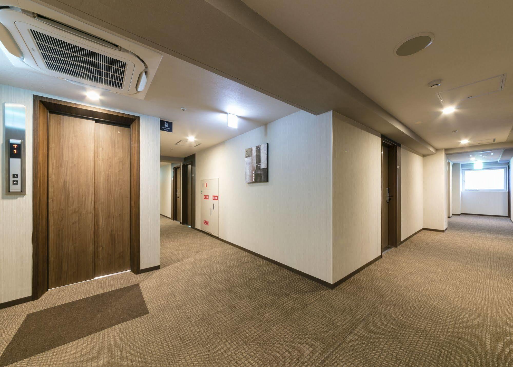 Hotel Route-Inn Kumamoto Ekimae Экстерьер фото