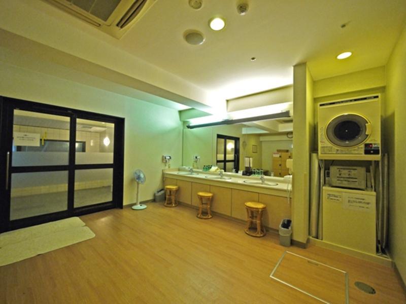 Hotel Route-Inn Kumamoto Ekimae Экстерьер фото